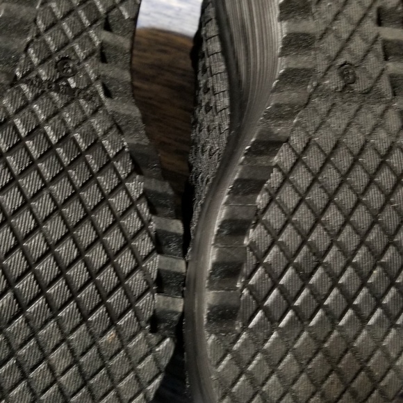 Shoes - Picture 2 of 2